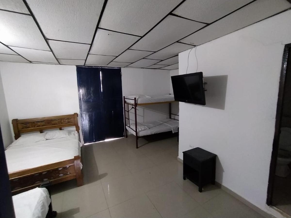 Hotel Andalucia Inn 산타마르타 외부 사진