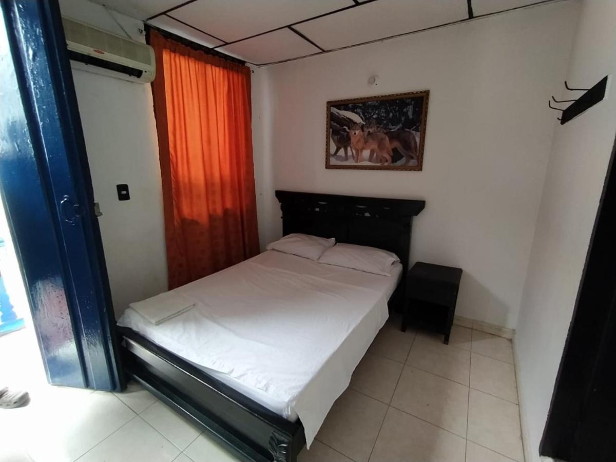Hotel Andalucia Inn 산타마르타 외부 사진